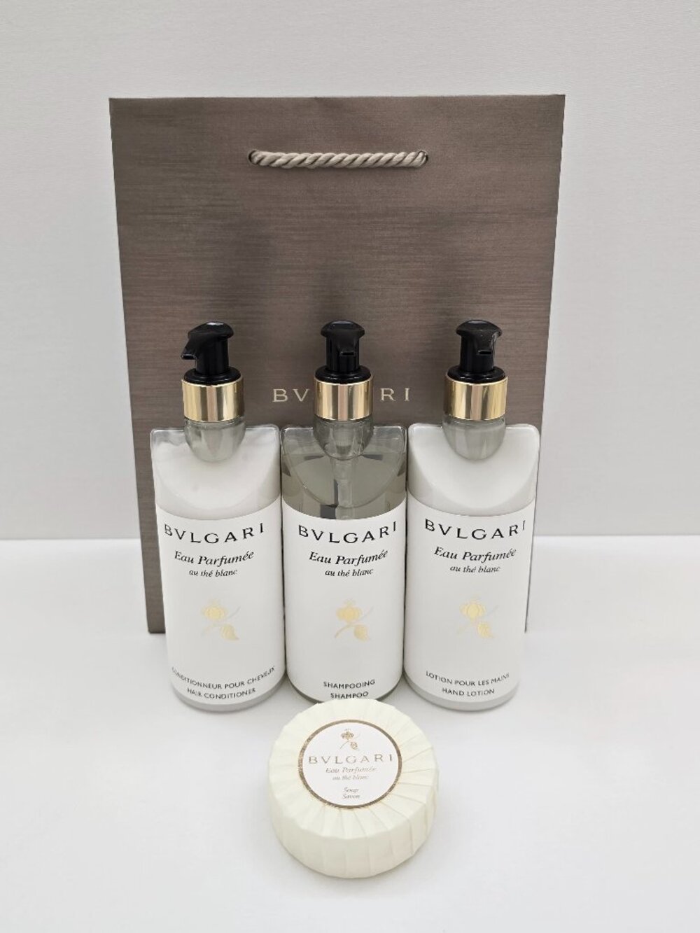BVLGARI Shampoo,Conditioner,Hand Lotion Parfumee au the Blanc 10.1 Fl oz / 300ml